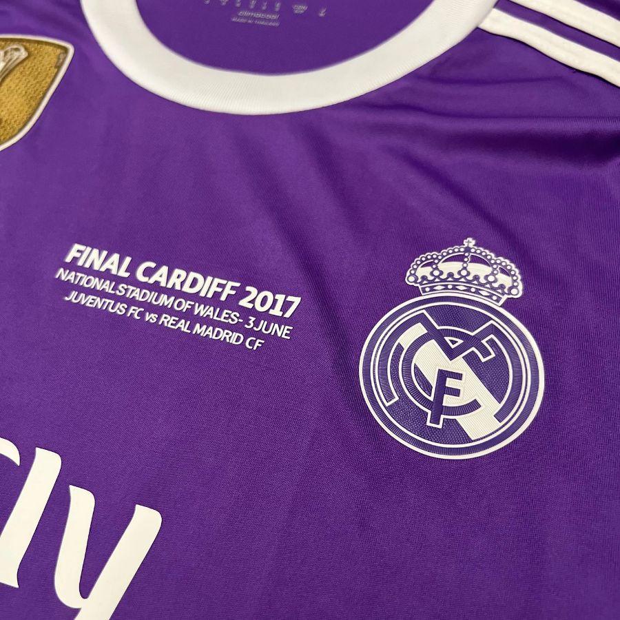 Real Madrid Cristiano Ronaldo Away Retro 2016-17 Patches UCL UEFA Respect Final World (Official Printing)